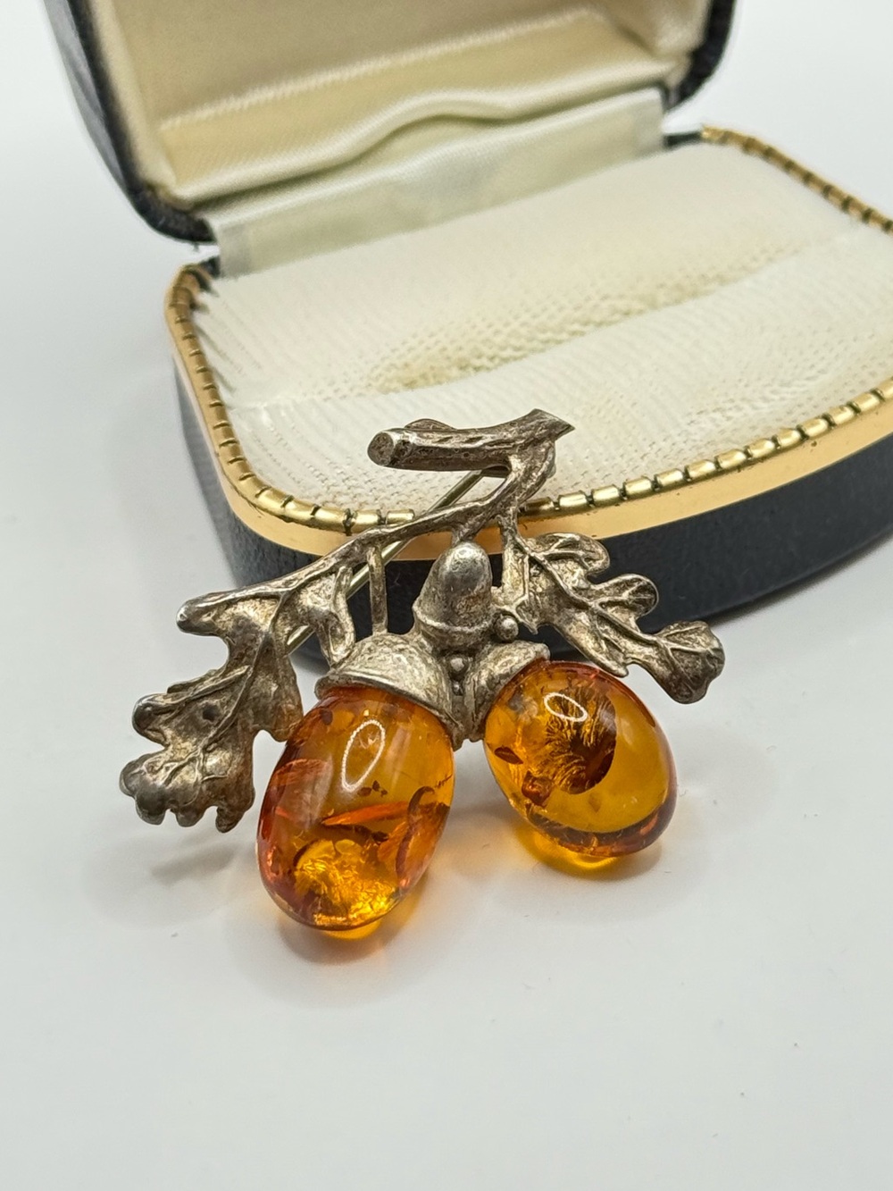 Sterling Leaf baltic honey Amber Drop Brooch - Amber Silver